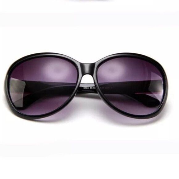 Black Retro Round Oversized Sunglasses New with Case - Picture 5 of 6